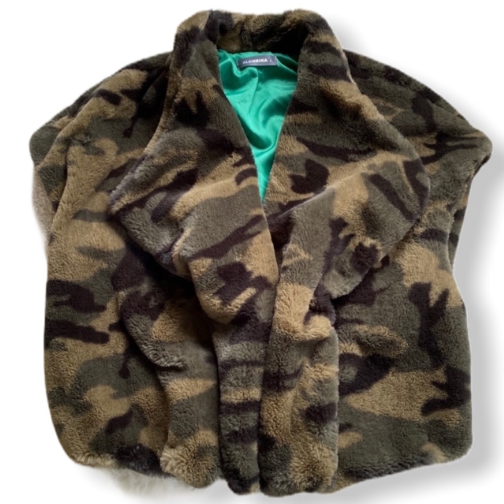 ALEMBIKA Camo Faux Fur Vest